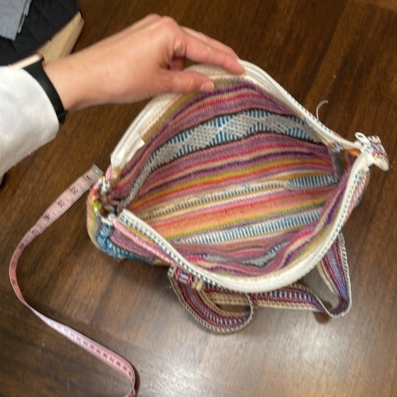 Pinzon artisan embroidered shoulder bag - Picture 8 of 10